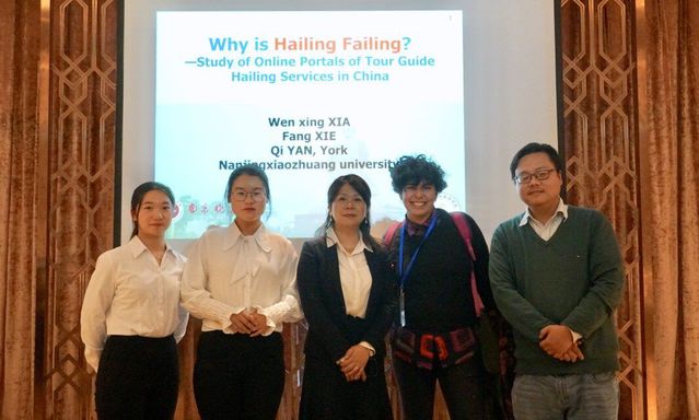 参会师生合影 参会师生合影